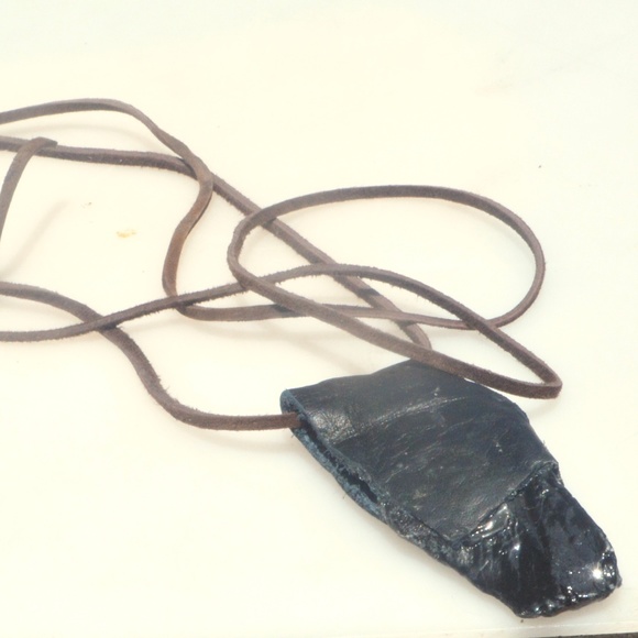 Genuine Leather Shungite EMF 5G Protection Pendant - Picture 3 of 3